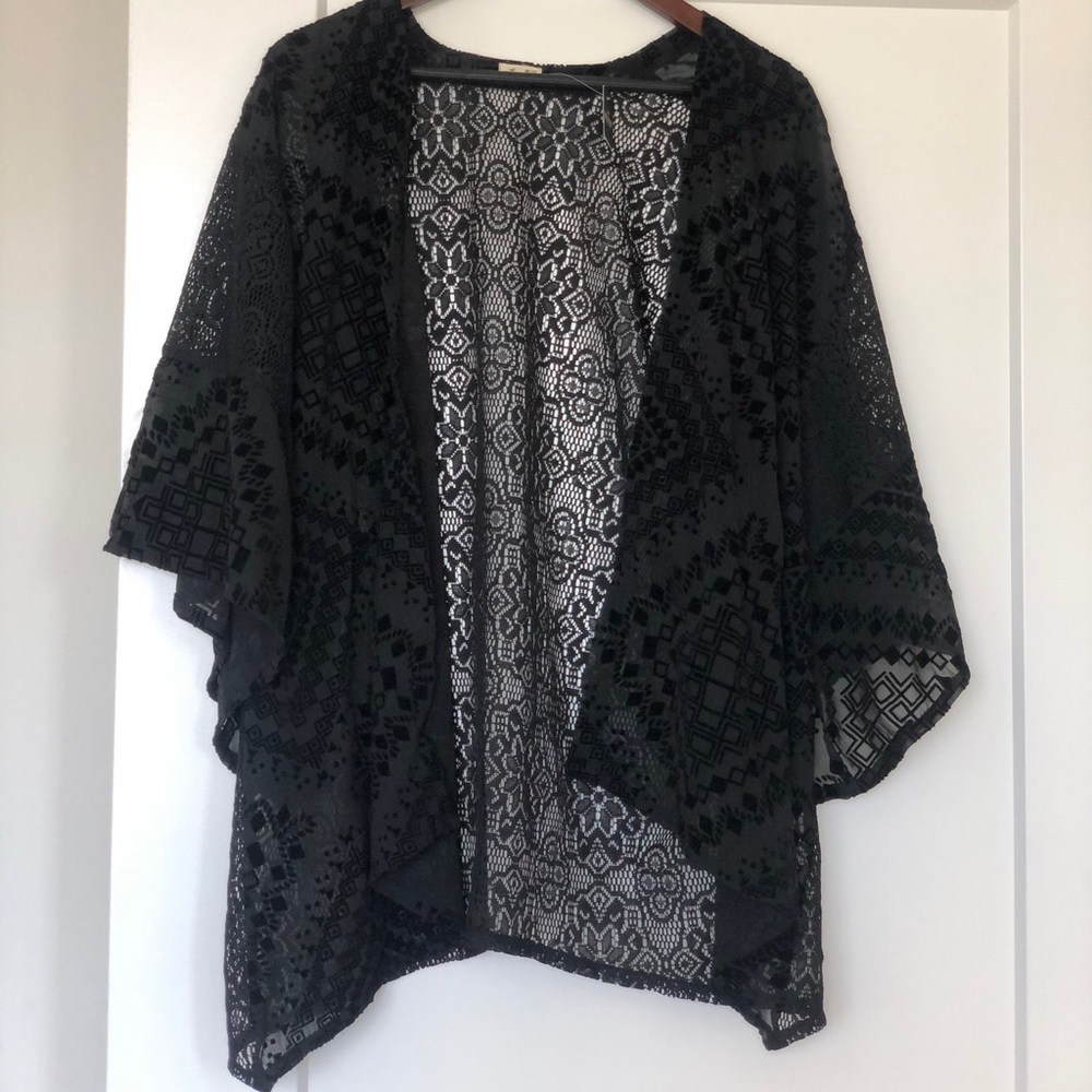 Coronado Island Lace Kimono